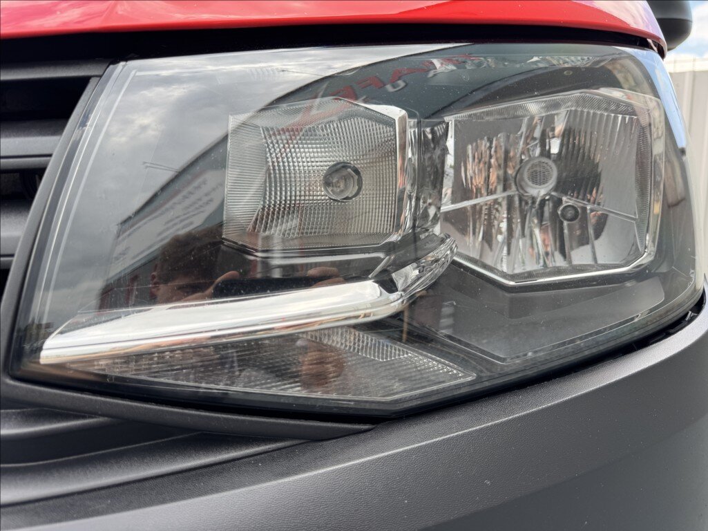 Volkswagen Transporter Skříň 2,0 l 110 kw
