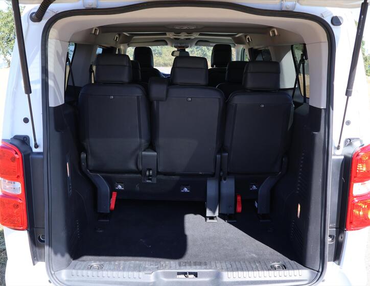 Toyota ProAce Verso 10