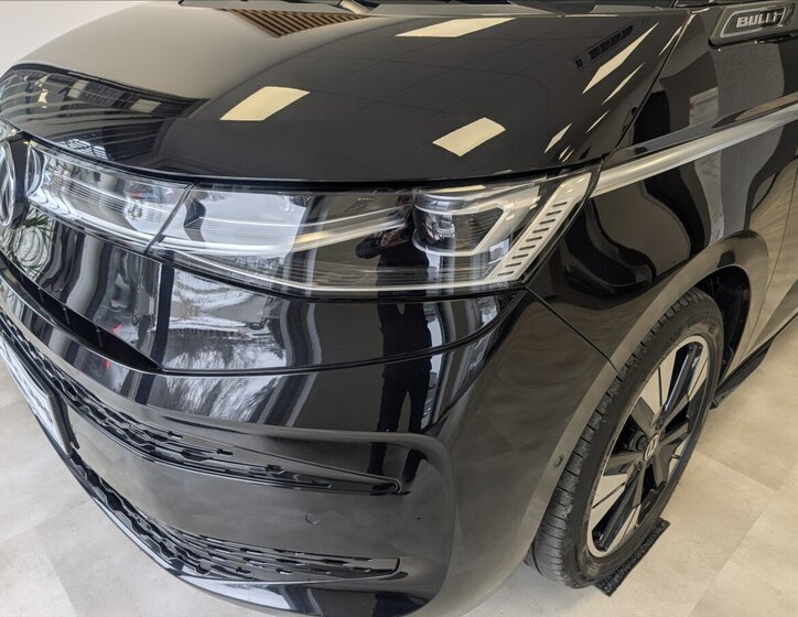 Volkswagen Multivan VAN / Minibus 0,0 180 kw