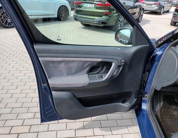 Škoda Roomster Kombi 1,2 l 77 kw