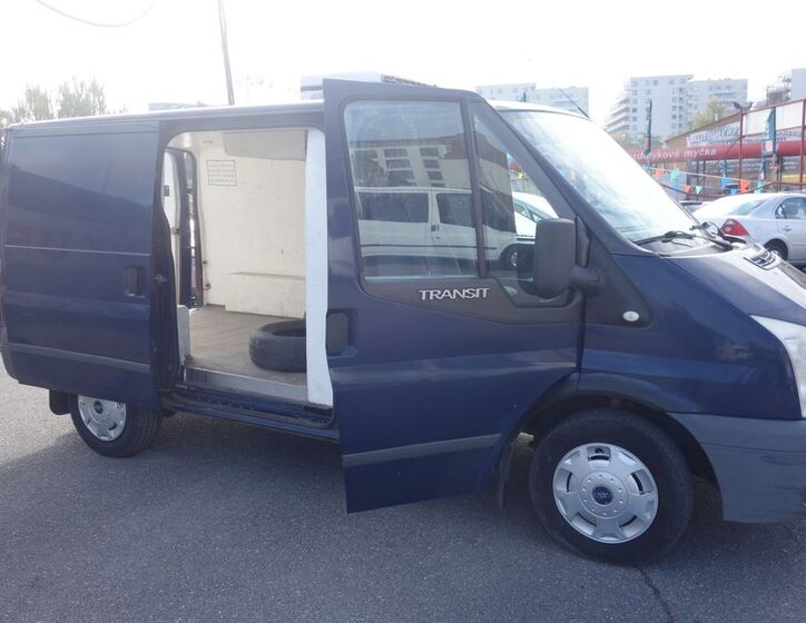 Ford Transit 14