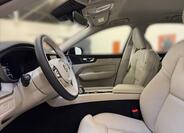 Volvo XC60 7