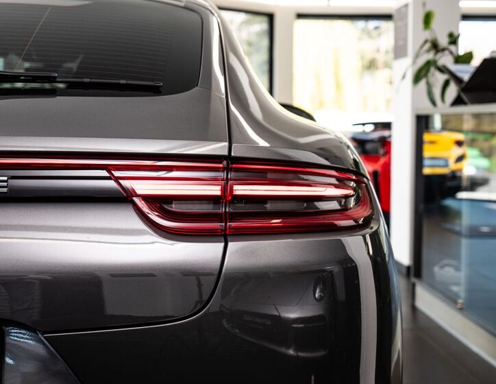 Porsche Panamera 20