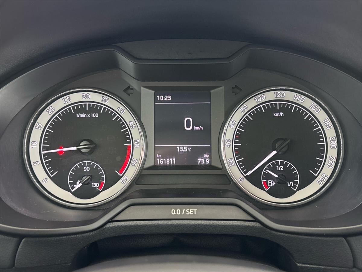 Škoda Octavia Liftback 1,6 l 85 kw