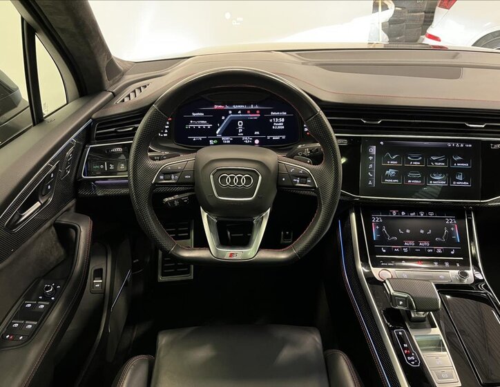 Audi SQ7 Kombi 4,0 l 320 kw