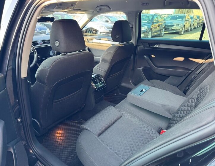 Škoda Superb Kombi 2,0 l 140 kw