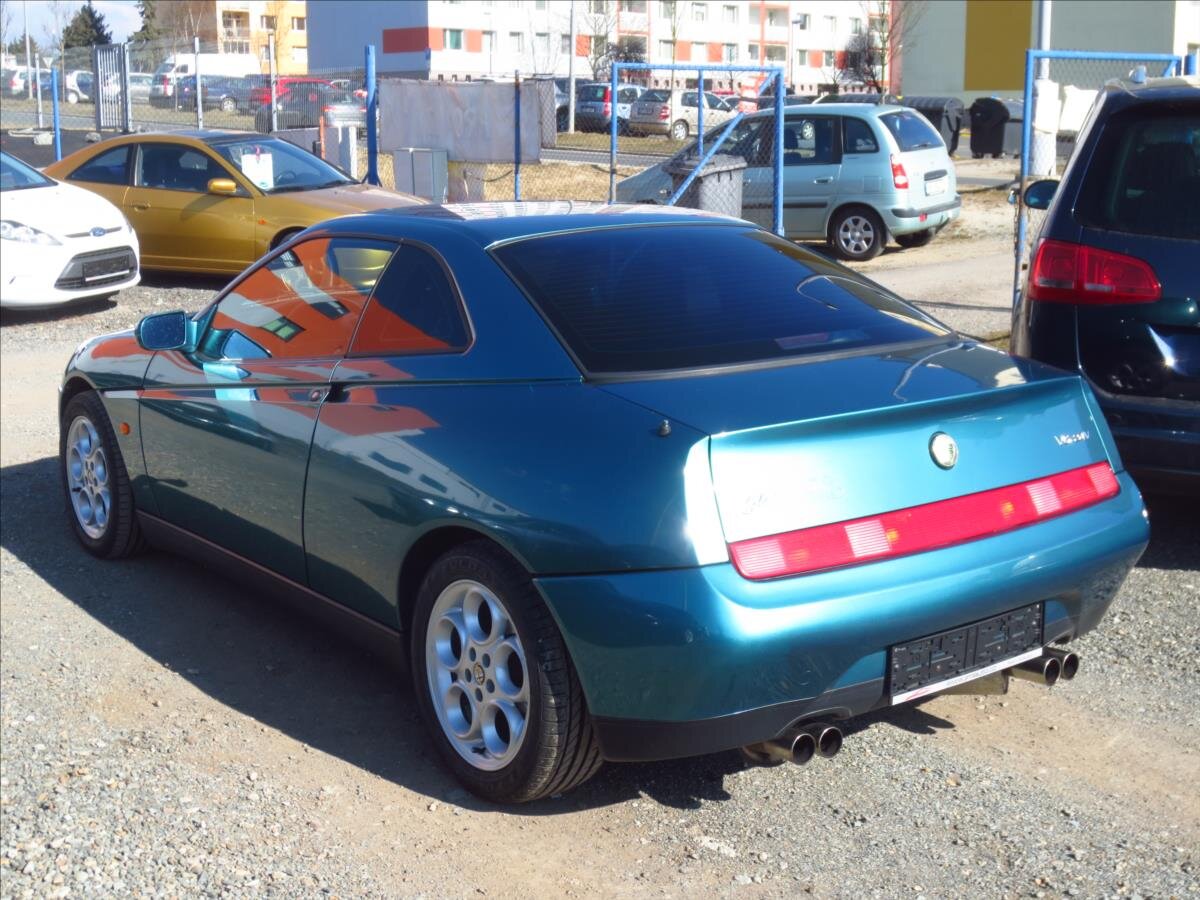 Alfa Romeo GTV