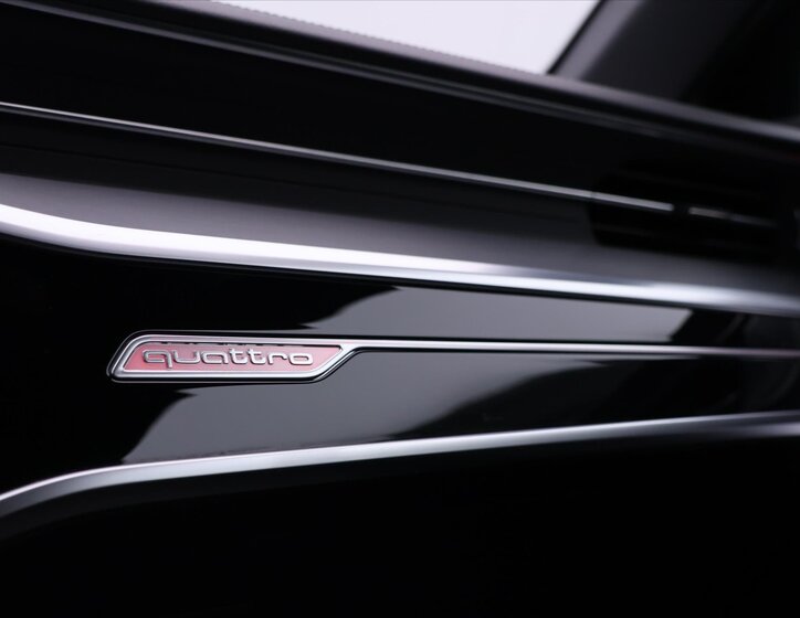 Audi S6 Kombi 3,0 l 253 kw