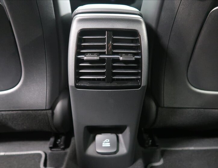 KIA Niro CUV / Crossover 1,6 l 95 kw