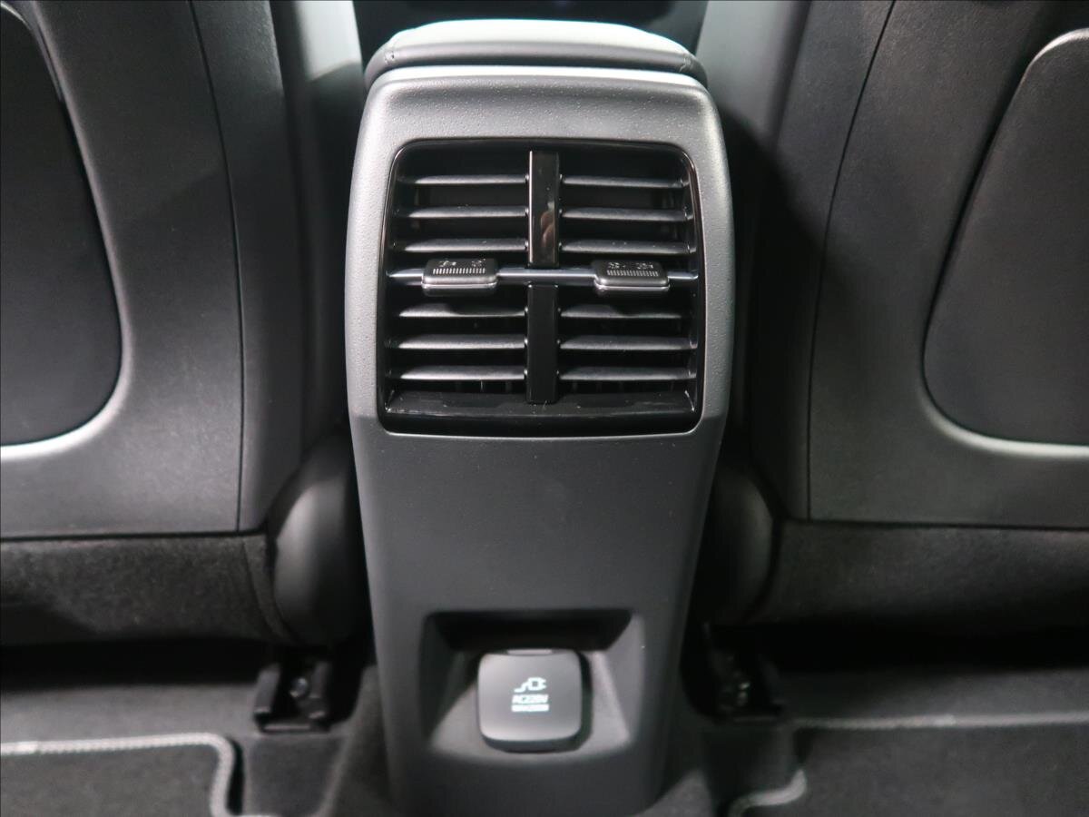 KIA Niro CUV / Crossover 1,6 l 95 kw