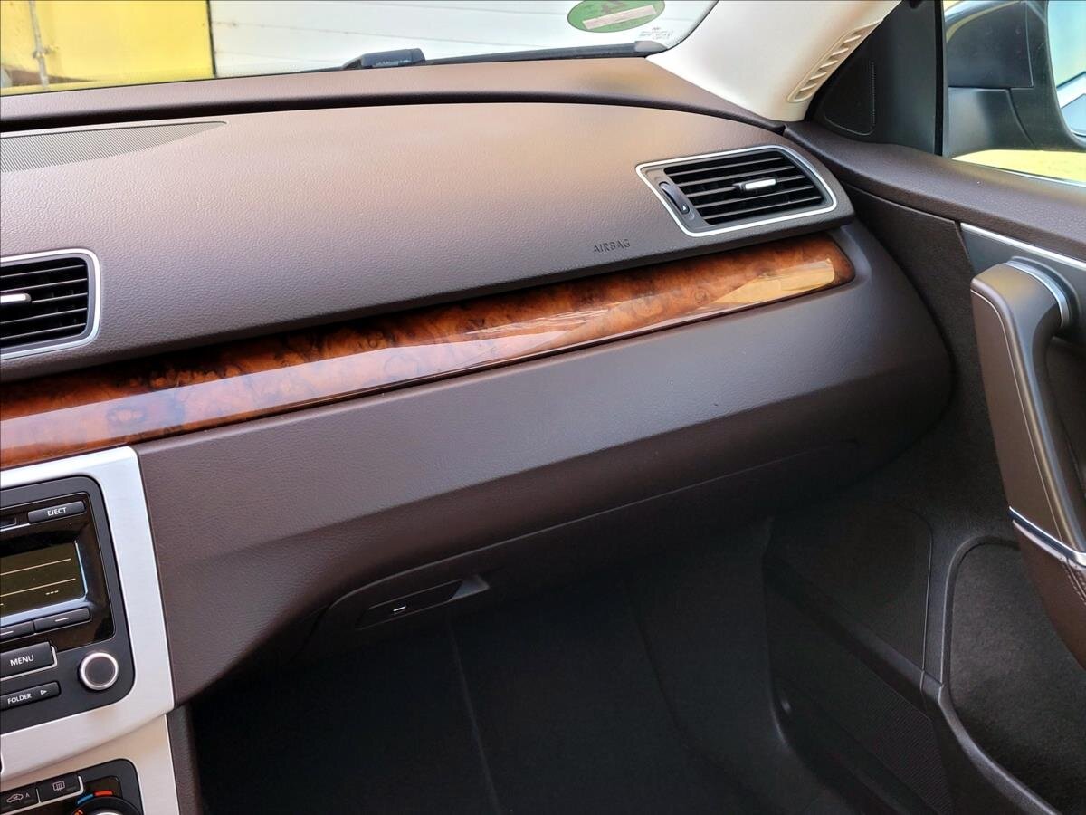 Volkswagen Passat Kombi 1,4 l 90 kw