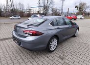 Opel Insignia Hatchback 2,0 l 125 kw