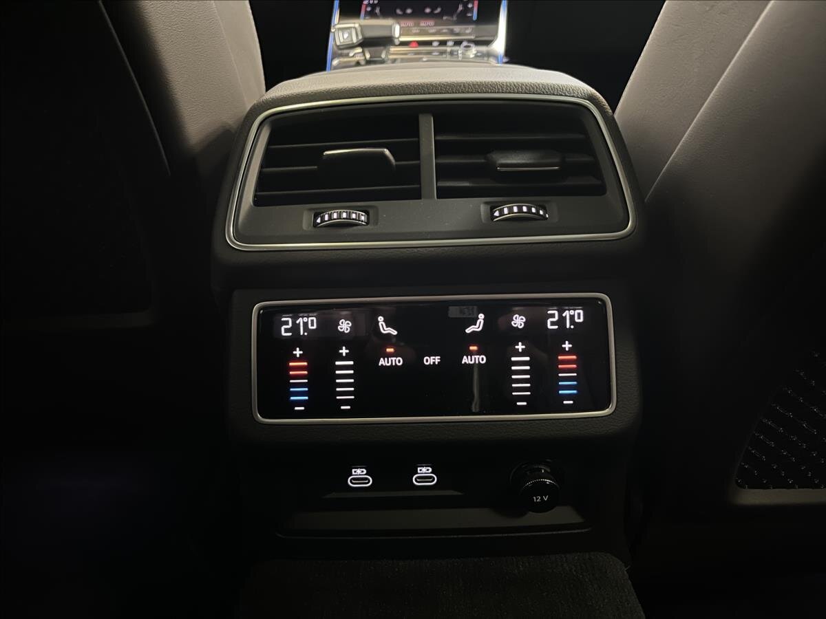 Audi A6 Allroad Kombi 3,0 l 253 kw