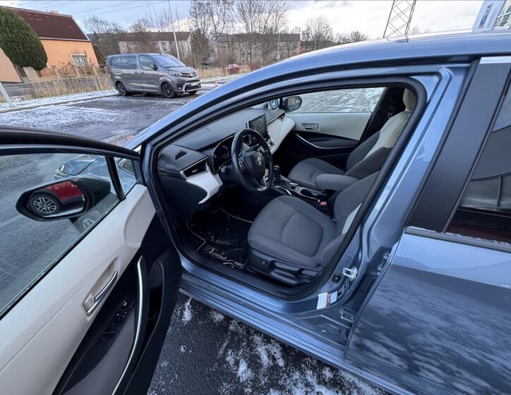 Toyota Corolla Sedan 1,8 l 72 kw