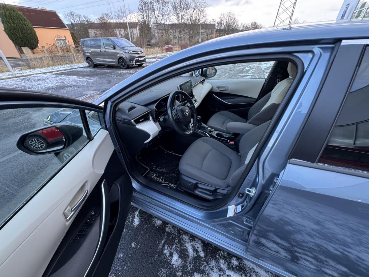 Toyota Corolla Sedan 1,8 l 72 kw