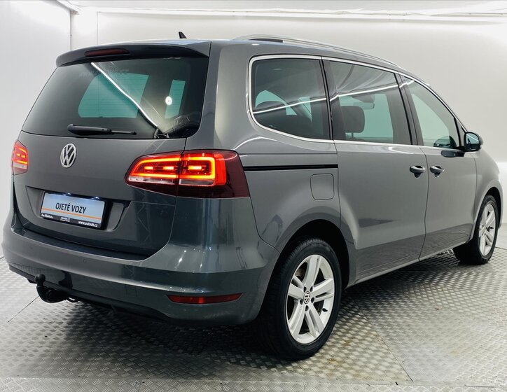 Volkswagen Sharan 2