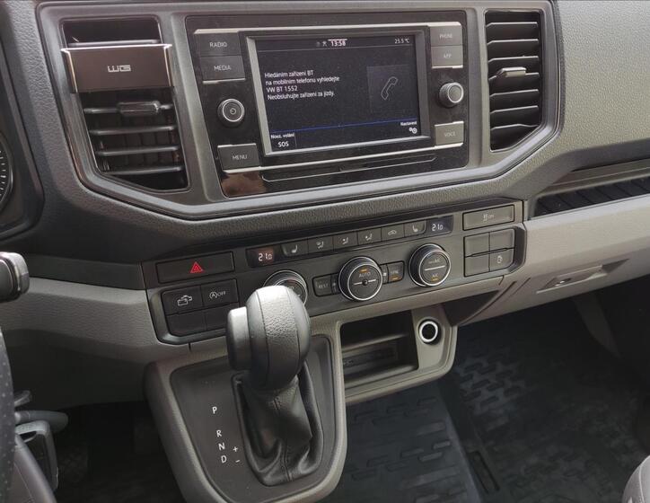 Volkswagen Grand California 12