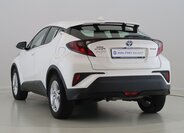 Toyota C-HR 7