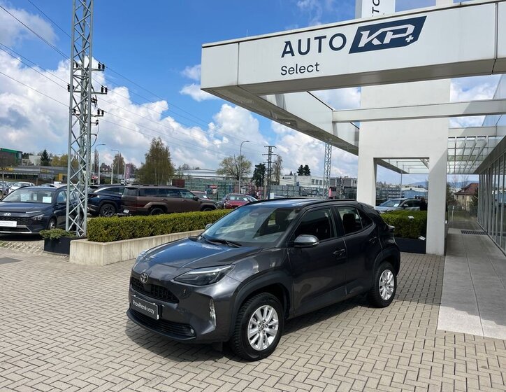 Toyota Yaris Cross SUV / Terénní 1,5 l 68 kw