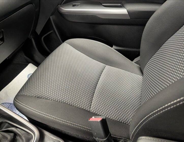 Suzuki Vitara SUV / Terénní 1,4 l 95 kw