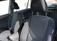 Toyota RAV4 SUV / Terénní 2,2 l 100 kw