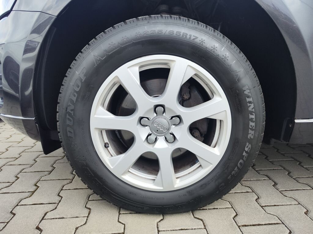 Audi Q5 SUV / Terénní 2,0 l 155 kw