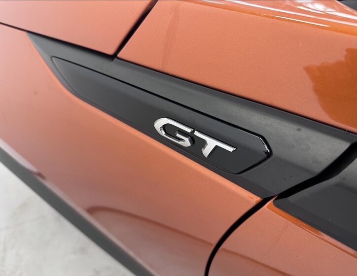 Peugeot 2008 SUV / Terénní 1,2 l 114 kw