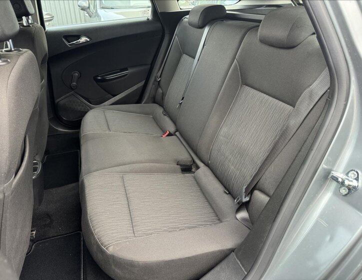 Opel Astra Kombi 1,7 l 81 kw