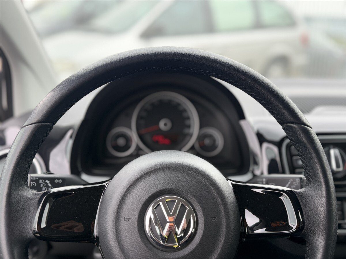 Volkswagen up! Hatchback 999,0 44 kw