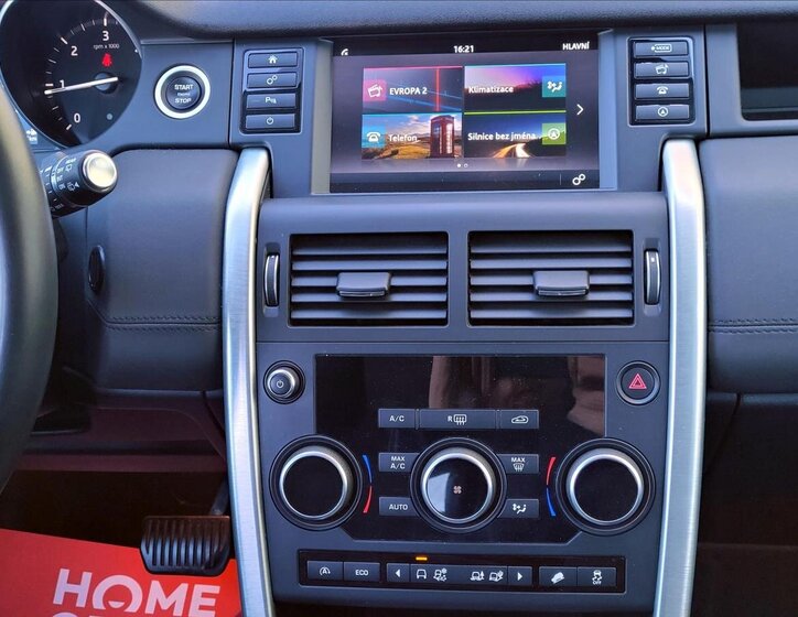 Land Rover Discovery Sport SUV / Terénní 2,0 l 110 kw