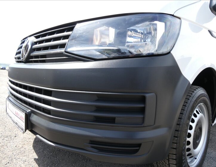 Volkswagen Transporter Skříň 2,0 l 75 kw