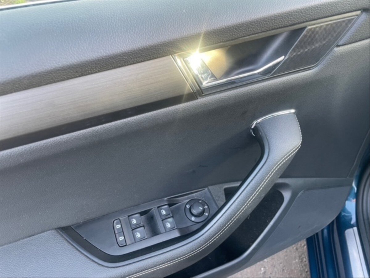 Škoda Superb Liftback 1,4 l 115 kw