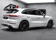 Porsche Cayenne SUV 4,0 l 338 kw
