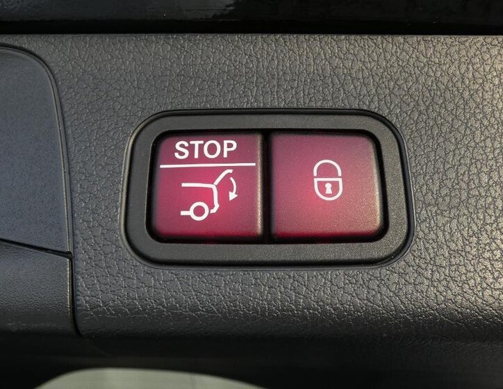 Mercedes-Benz GLB 21