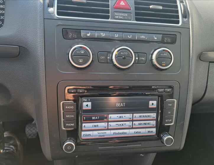 Volkswagen Touran 23