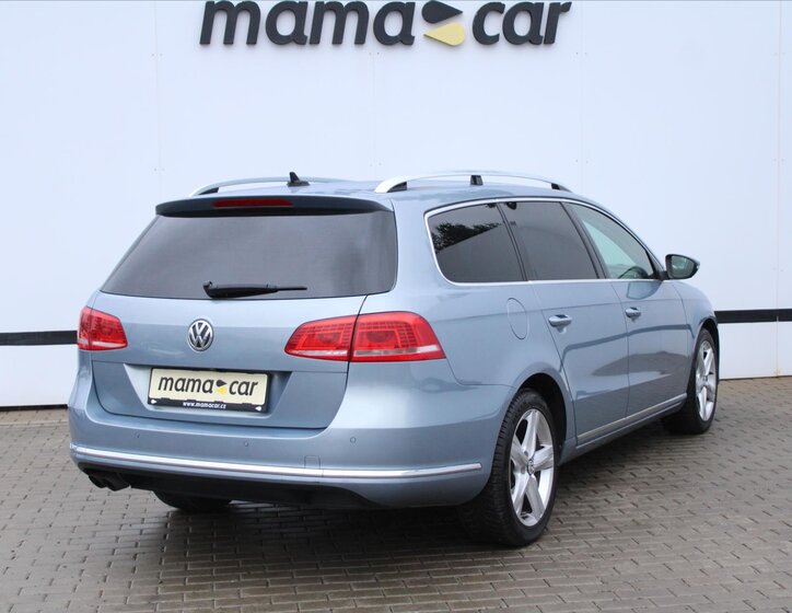 Volkswagen Passat Kombi 2,0 l 103 kw