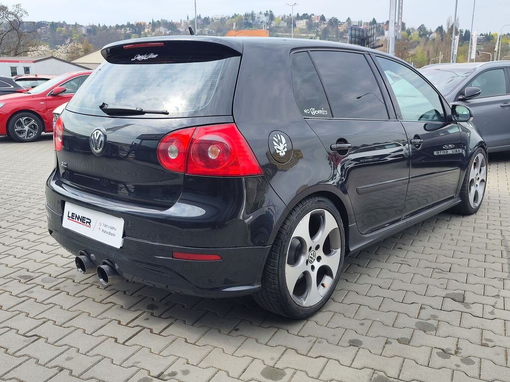Volkswagen Golf Hatchback 2,0 l 147 kw
