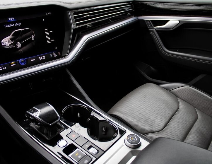 Volkswagen Touareg SUV 3,0 l 250 kw