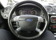 Ford Galaxy 29