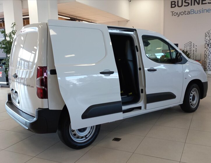 Toyota ProAce City Skříň 1,5 l 75 kw