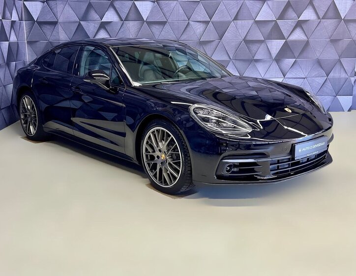 Porsche Panamera Liftback 4,0 l 310 kw