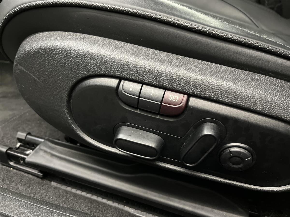 Mini Clubman Kombi 2,0 l 141 kw