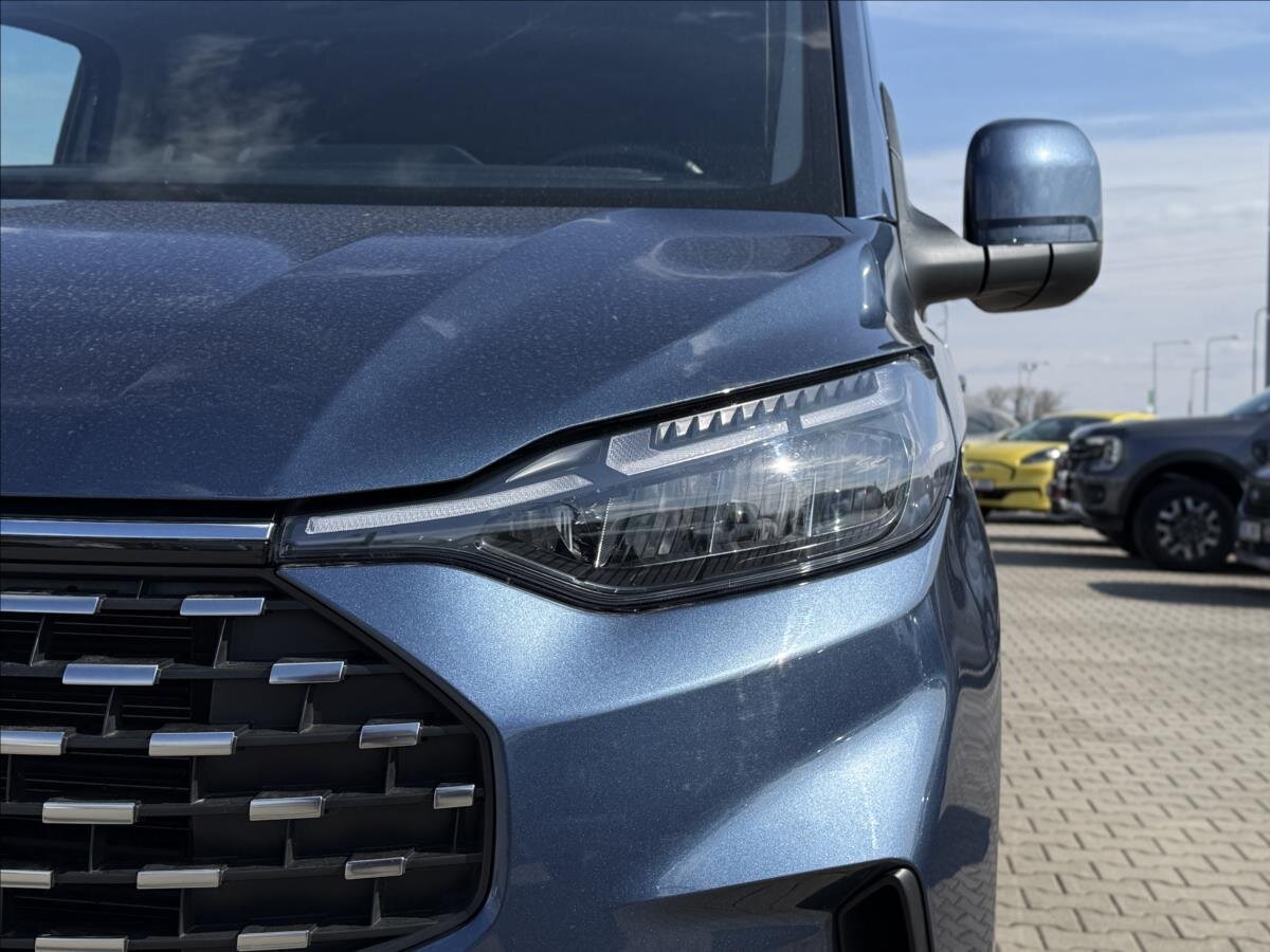 Ford Tourneo Custom MPV 2,0 l 125 kw