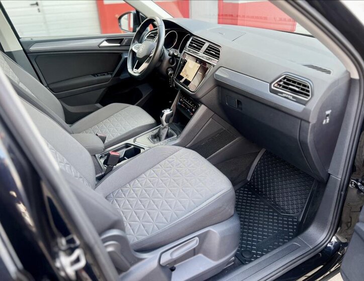 Volkswagen Tiguan 19