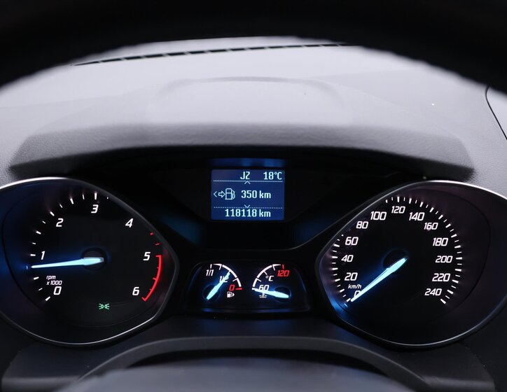 Ford Kuga SUV / Terénní 2,0 l 103 kw