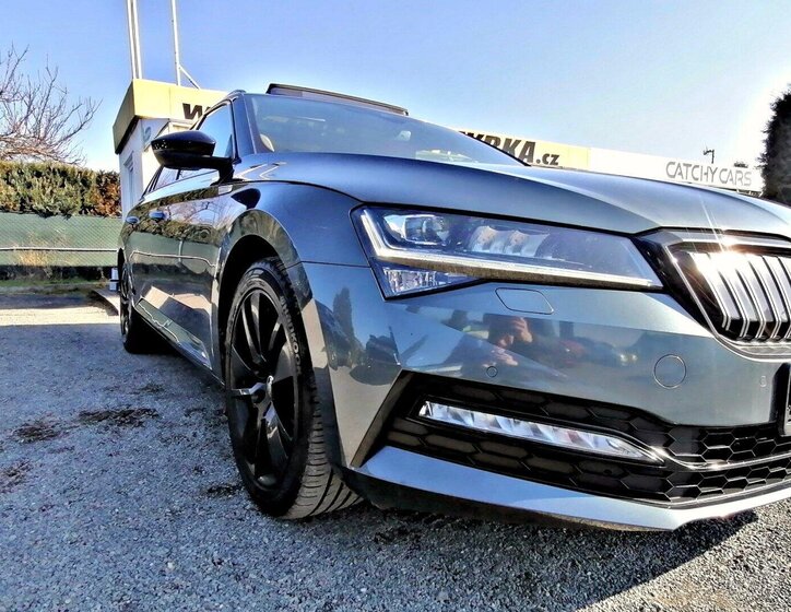 Škoda Superb Kombi 1,4 l 160 kw