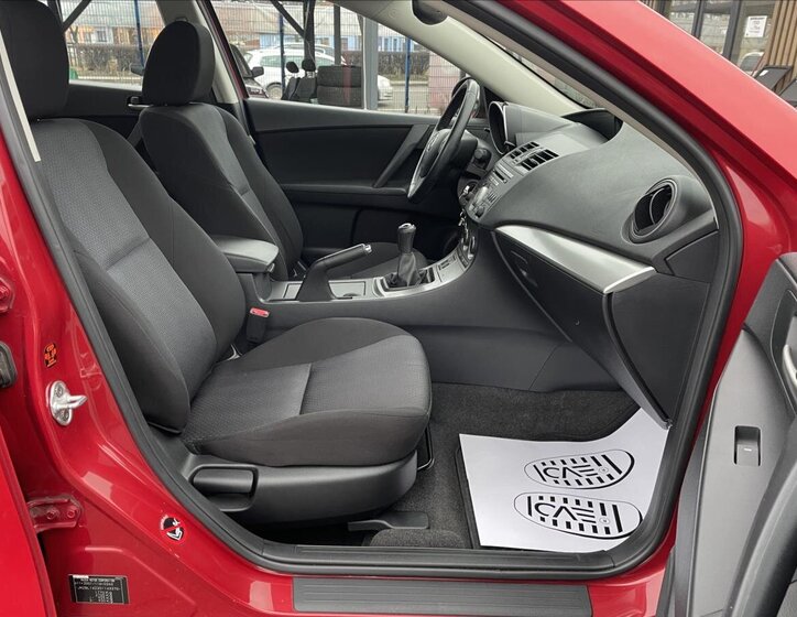 Mazda 3 Hatchback 1,6 l 77 kw