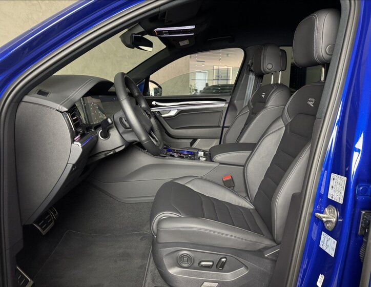 Volkswagen Touareg SUV / Terénní 3,0 l 170 kw