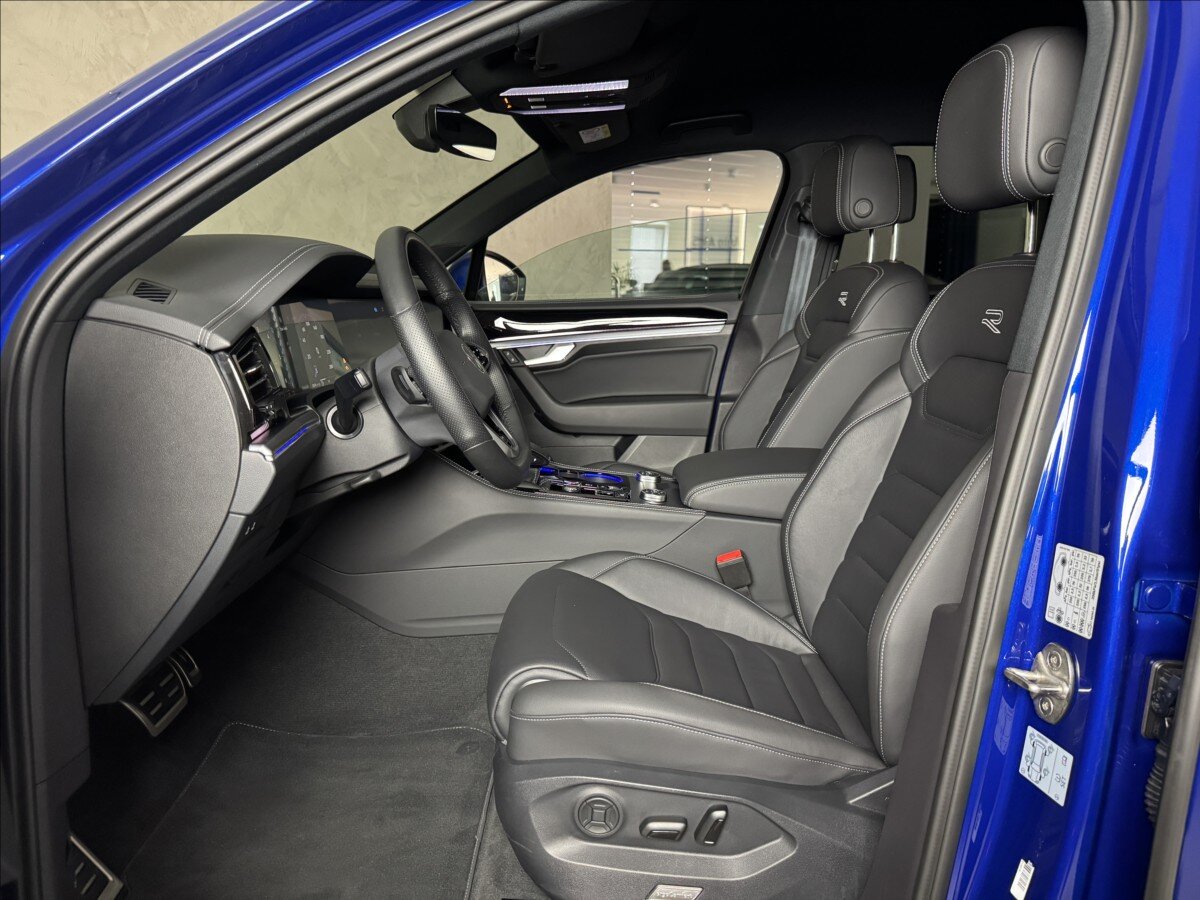 Volkswagen Touareg SUV / Terénní 3,0 l 170 kw
