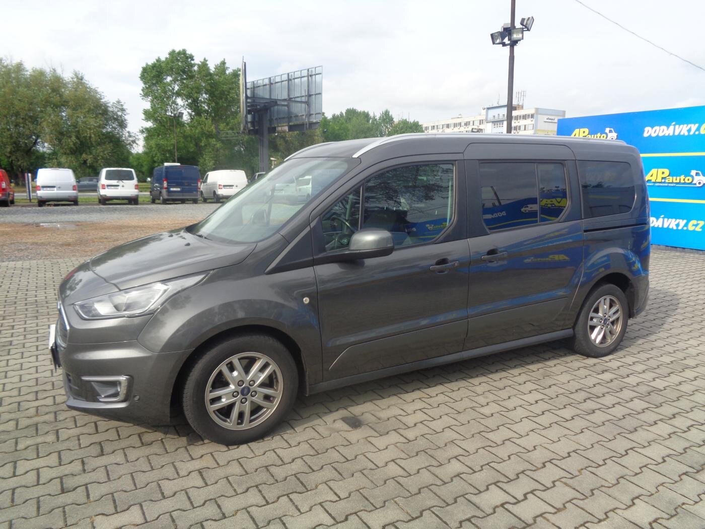 Ford Transit Connect Pick-up 1,5 l 88 kw